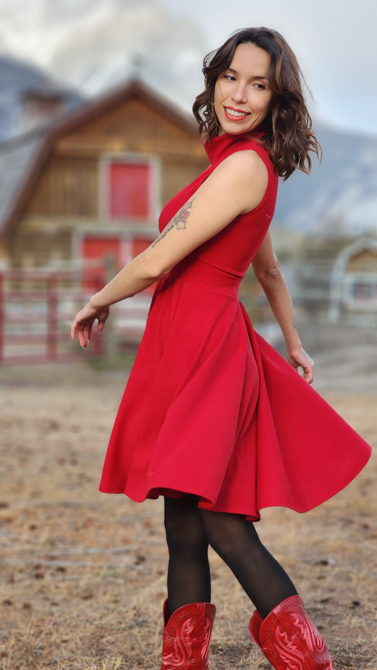 Pin-up de l'Ouest RED WESTERN